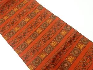 リサイクル　横段に花唐草・動物模様織出し名古屋帯